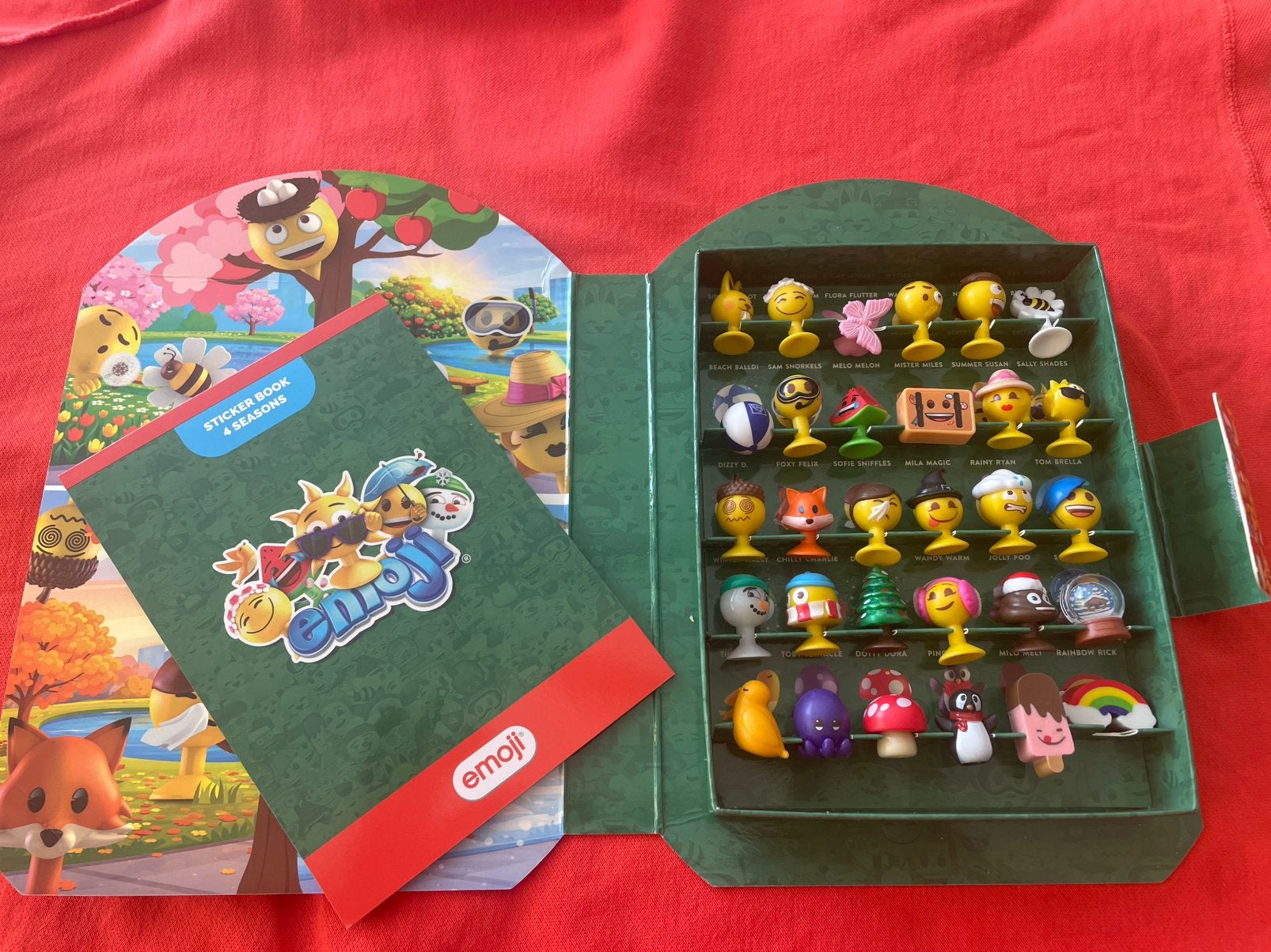 Super Nieuwe 2026 Aldi emojis compleet met stickerset, Verzamelen, Aldi, Ophalen of Verzenden