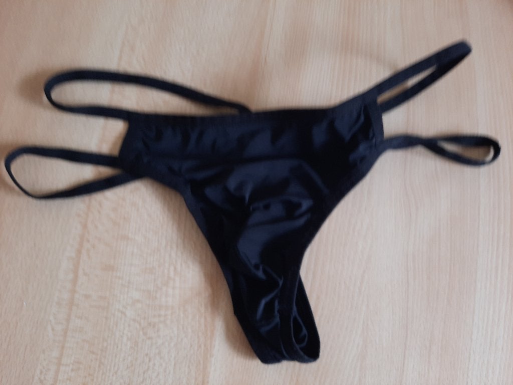 String noir à 2 sangles, Vêtements | Hommes, Sous-vêtements, Enlèvement ou Envoi, Noir, Shein, Slip