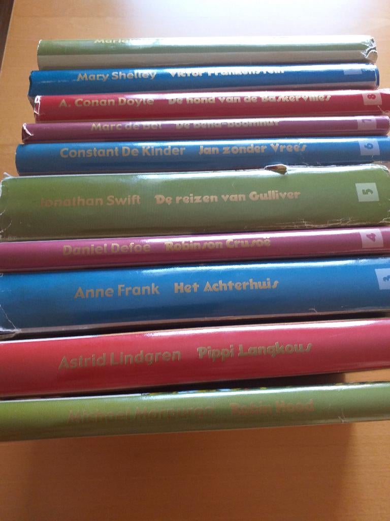 leesboeken, Ophalen, Zo goed als nieuw, België