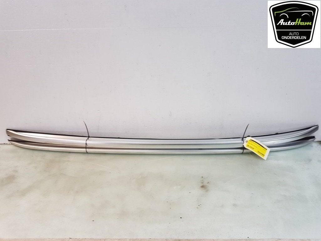 BARRES DE TOIT GLA (156.9) (|A1568900493|A1568900393|), Utilisé, Mercedes-Benz