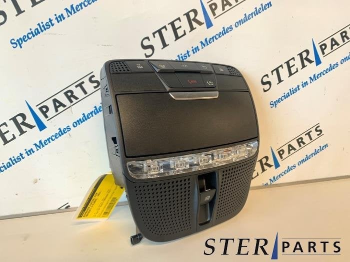 Eclairage intérieur avant d'un Mercedes C-Klasse, 3 mois de garantie, Utilisé, -, -