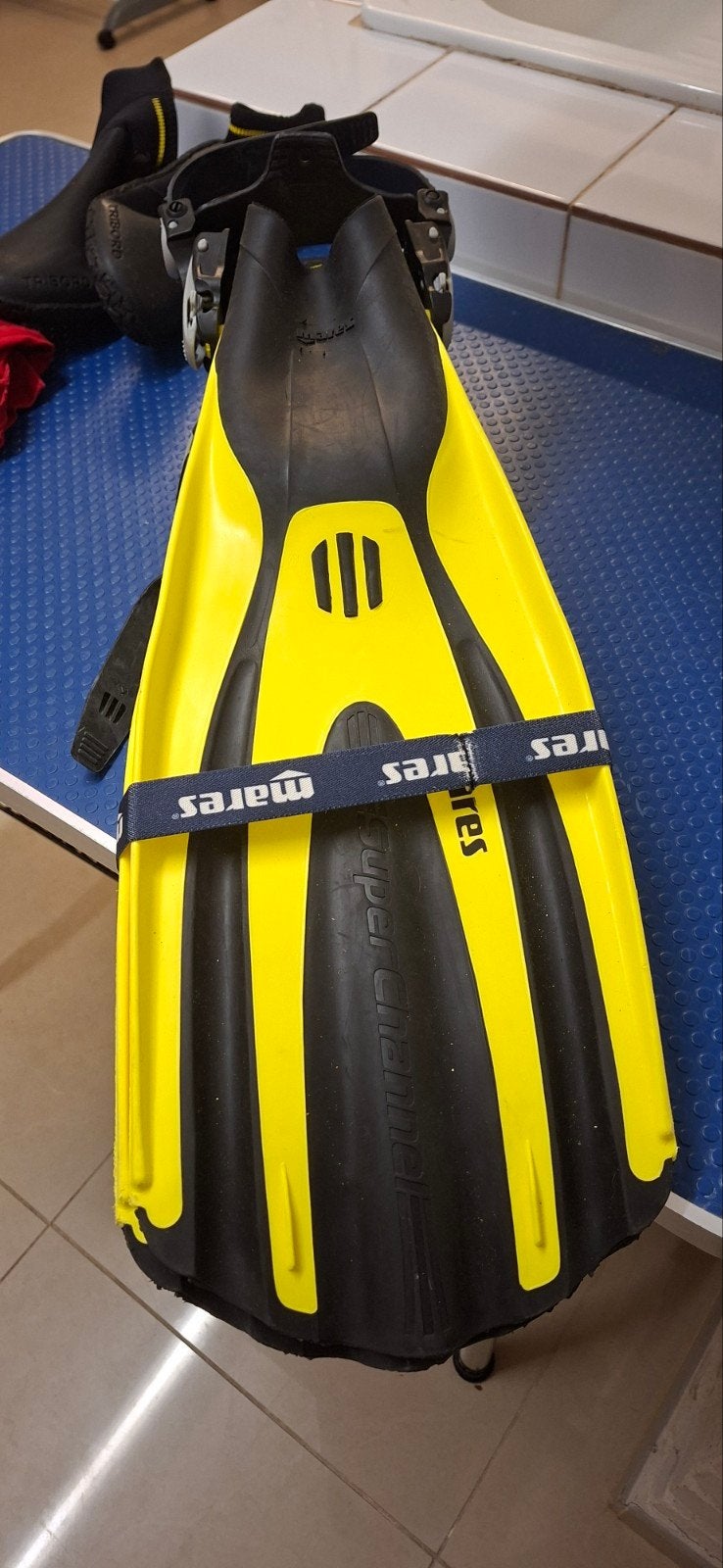 palmes et chaussons de plongée, Sports nautiques & Bateaux, Plongée, Enlèvement, Neuf, Palmes de natation ou de plongée