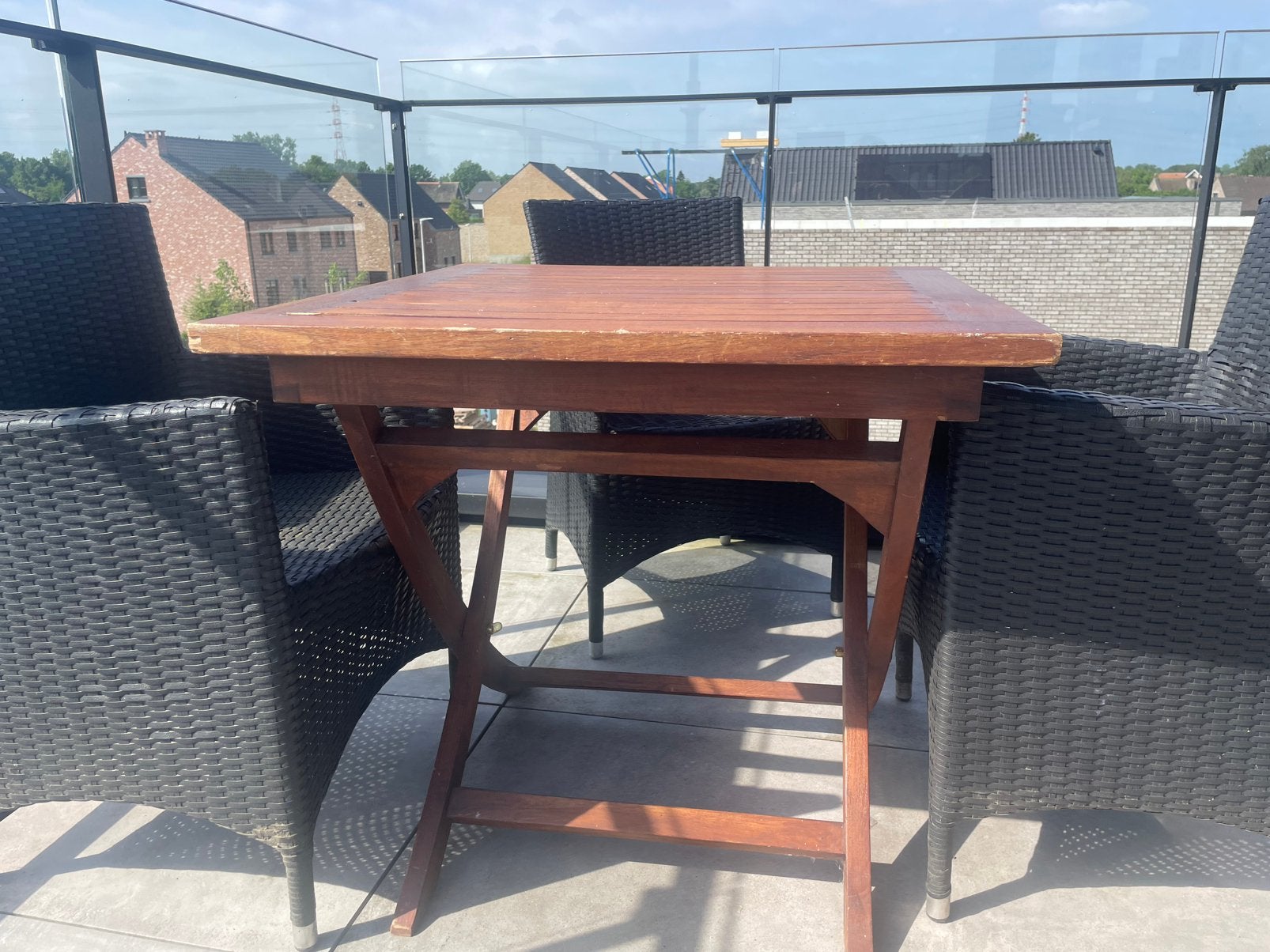 Teak Terras tafel prijsje, Enlèvement, Comme neuf