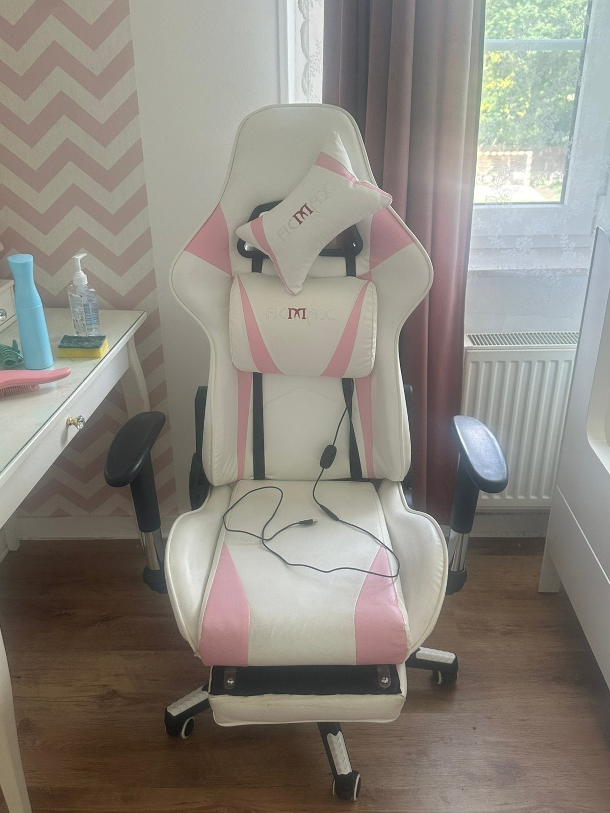 Chaise gaming, Enlèvement, Comme neuf
