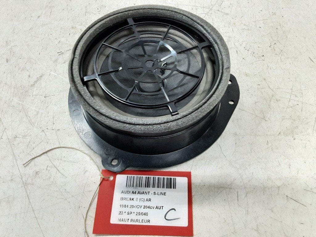 LUIDSPREKER Audi A4 Avant (B9) (01-2015/08-2020) (8W5035?), Info@audi.de, Audi, Audi AG, Gebruikt