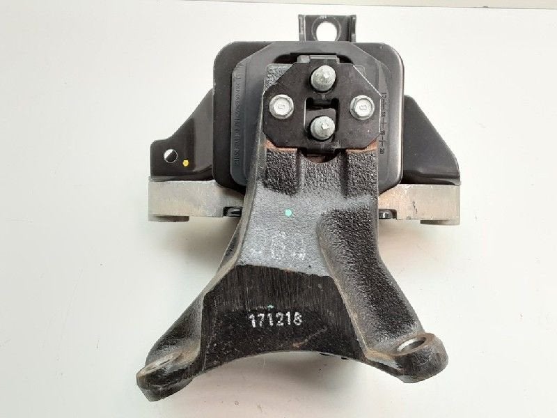 SUPPORT BOITE DE VITESSES ABS Tucson (TL) (|21830D3100|), Dhr. M. Roggen, Stadsweg 37 37
9917 PV  WIRDUM GR., NL, Hyundai, Utilisé