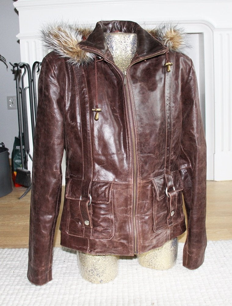 Warme Leren Jas met Capuchon (M) € 55,-, Kleding | Dames, Maat 38/40 (M), Bruin, Zo goed als nieuw, Vintage .