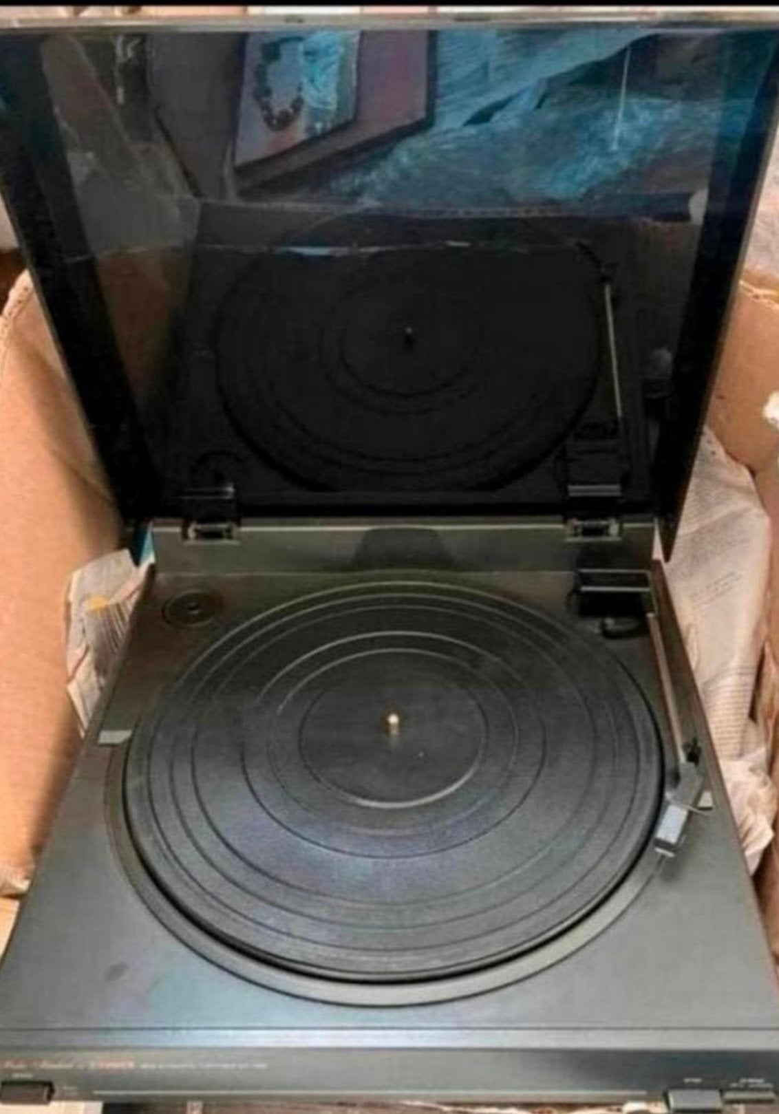 FISHER TURNTABLE ,MOOIE GOED WERKENDE PLATENSPELER!, Audio, Tv en Foto, Platenspelers, Ophalen of Verzenden, Zo goed als nieuw