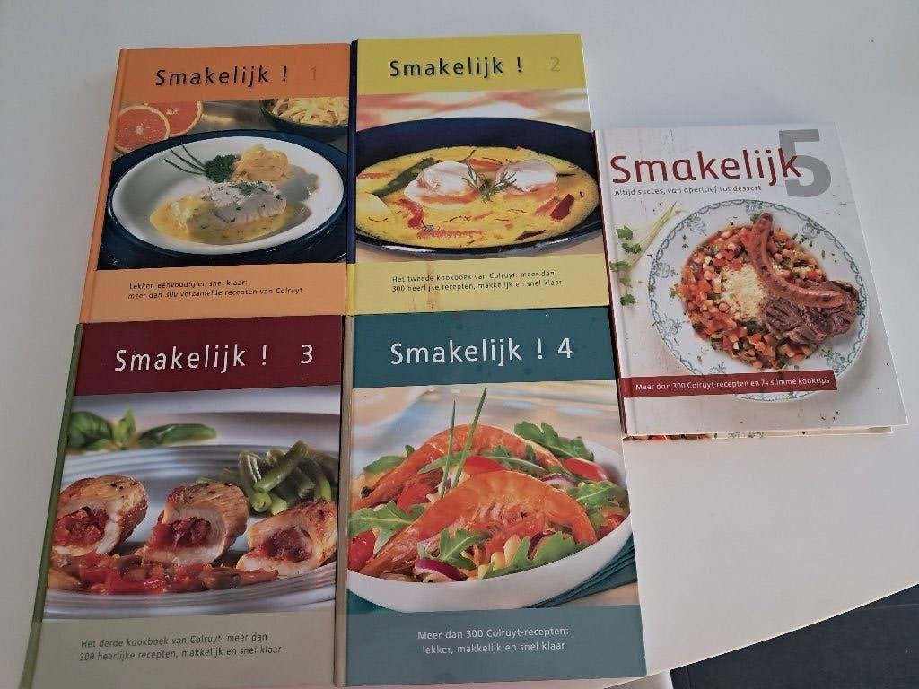 5 kookboeken Colruyt reeks Smakelijk!, Livres, Livres de cuisine, Enlèvement ou Envoi, Tapas, Snacks et Dim Sum, Cuisine saine