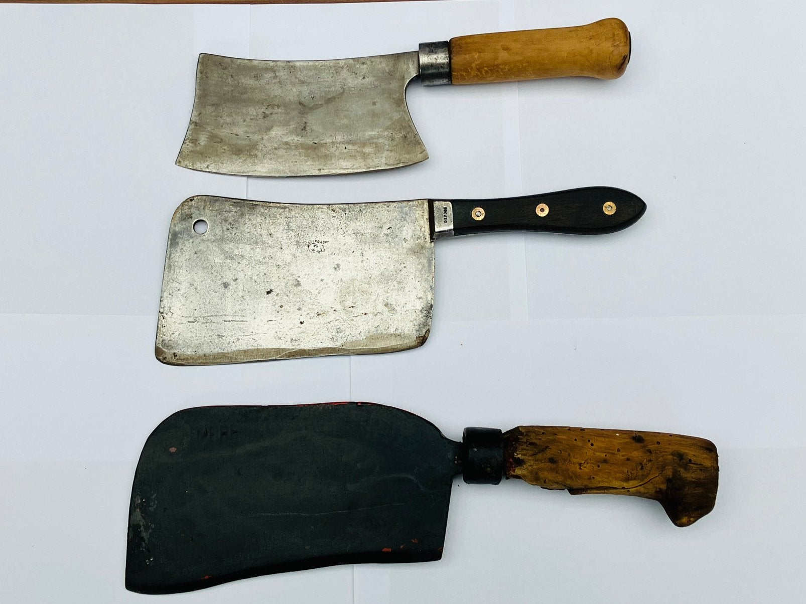 Anciens bouchers, haches, couperets, Bourgade, Enlèvement