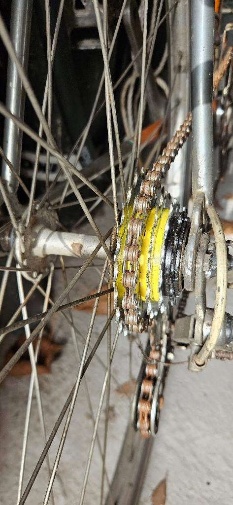 Retro koersfiets, Ophalen