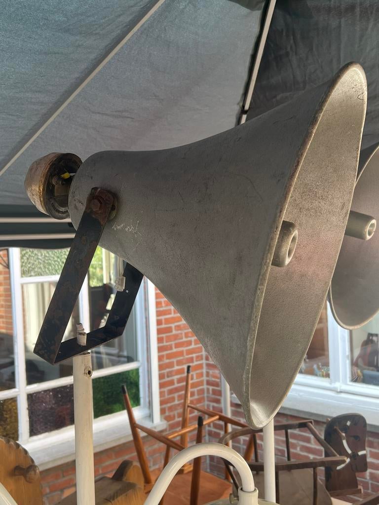 Vintage luidsprekers 2 stuks, Audio, Tv en Foto, Luidsprekerboxen, Ophalen, Zo goed als nieuw