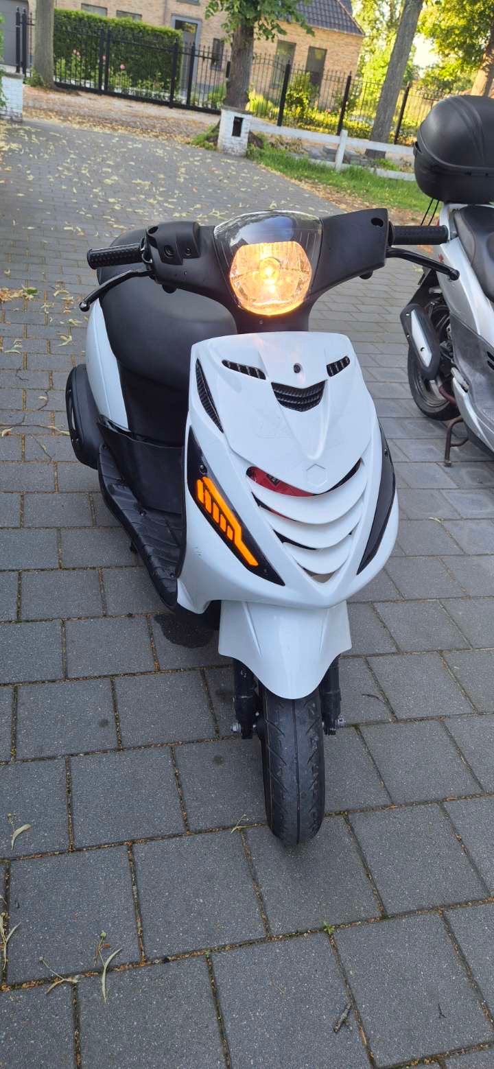 Piaggio zip 80cc mhr, Vélos & Vélomoteurs, Scooters | Piaggio, Zip, Enlèvement, Utilisé, Classe A (25 km/h)