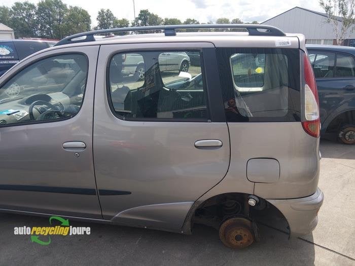 Portière 4portes arrière gauche d'un Toyota Yaris Verso (1, -, -, 3 mois de garantie, Toyota