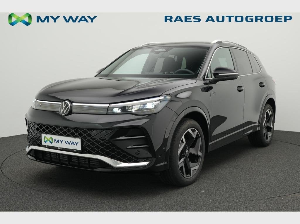 Volkswagen Tiguan Tiguan 1.5 eTSI mHEV ACT R-Line OPF DSG, Automaat, Zwart, SUV of Terreinwagen, Tiguan
