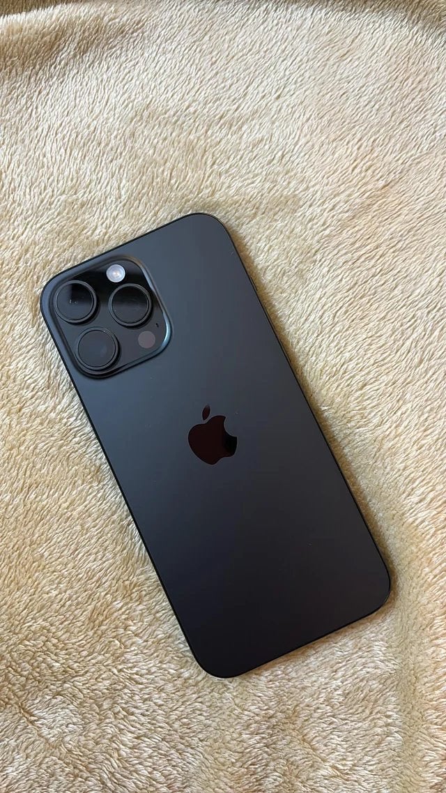 Iphone 16 Pro Max 256GB Zwart -  nieuwestaat, Telecommunicatie, Mobiele telefoons | Apple iPhone, Ophalen, Zo goed als nieuw, Zwart