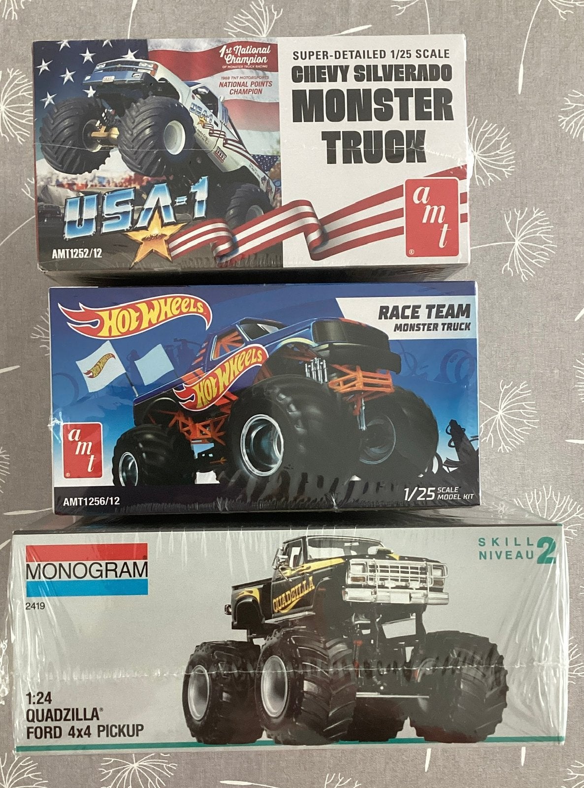 Monster Truck modelbouw kits, Hobby en Vrije tijd, Modelbouw | Auto's en Voertuigen, Verzenden, Zo goed als nieuw, Truck, Monogram