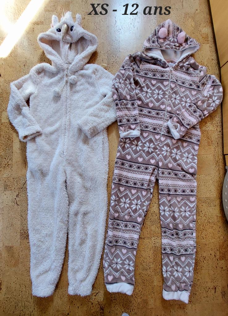 Pyjama en peluche / one piece onesie 12 ans XS, Enlèvement ou Envoi