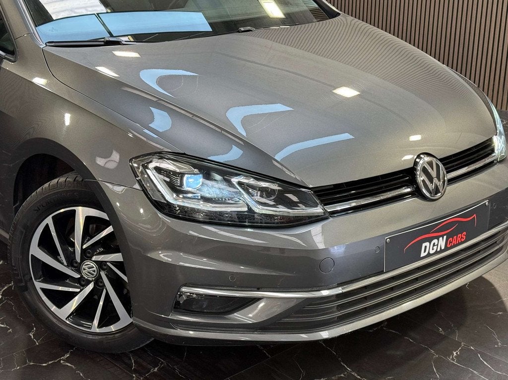 Volkswagen Golf Golf 1.0 TSI DSG (automatique), Autos, Volkswagen, Argent ou Gris, Achat, Euro 6, Entreprise