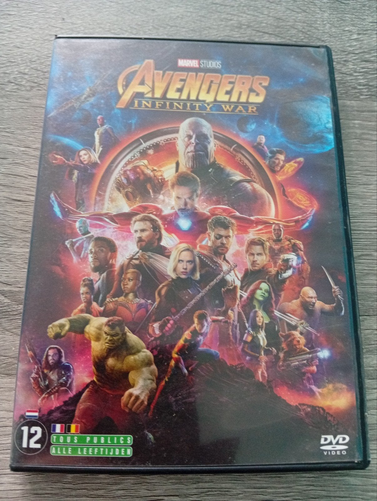 Avengers infinity war fantasy dvd Chris Hemsworth, Fantasy, Ophalen of Verzenden, Zo goed als nieuw, Italiaans