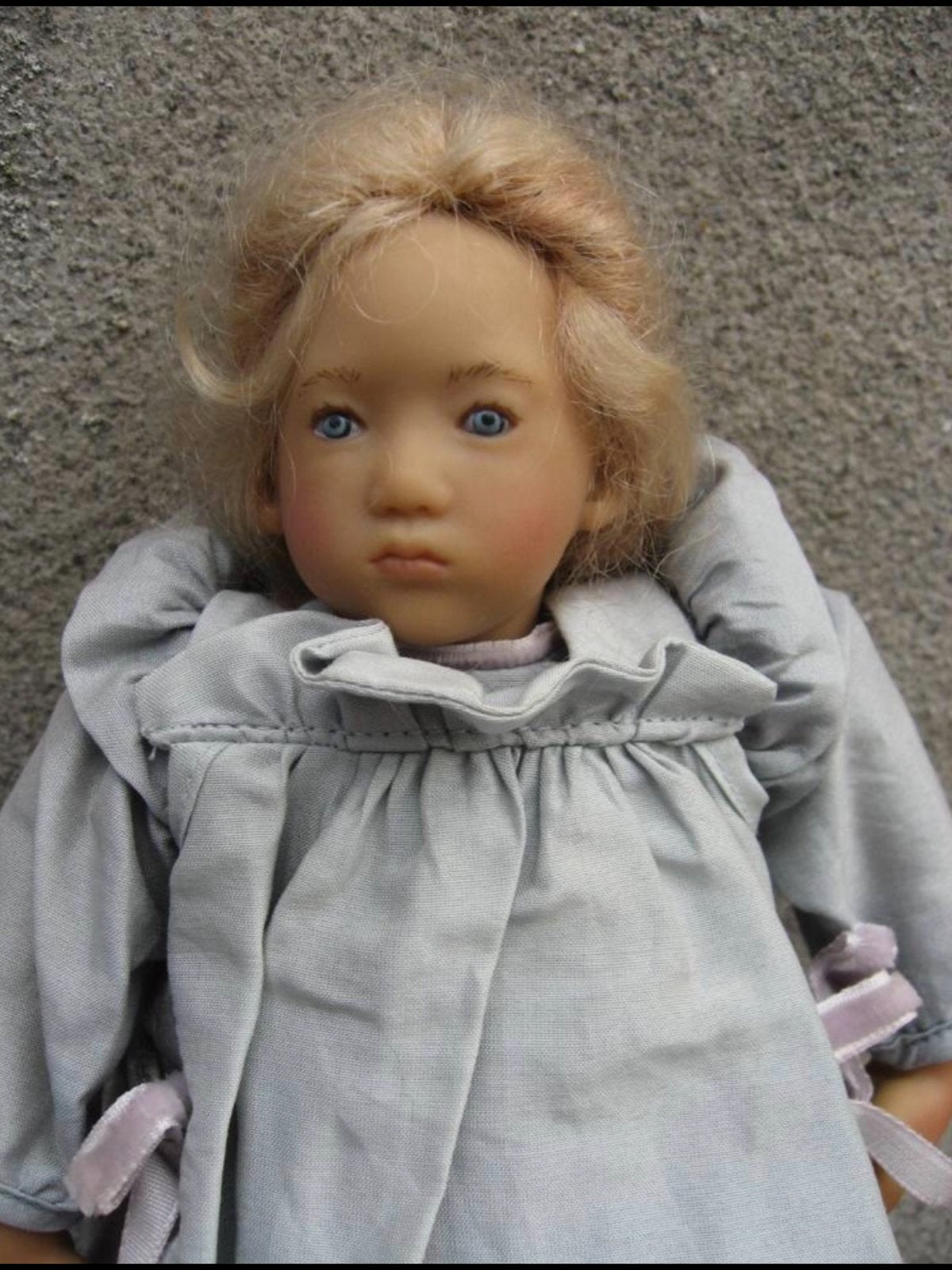 Annette Himstedt, Enlèvement ou Envoi, Comme neuf