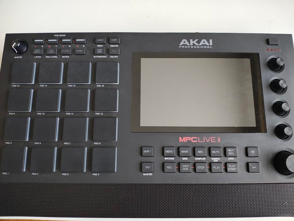 Akai MPC Live 2, Muziek en Instrumenten, Samplers, Ophalen