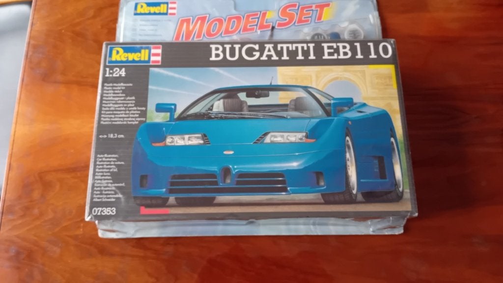Bugatti Revell, Hobby & Loisirs créatifs, Modélisme | Voitures & Véhicules, Enlèvement, Revell