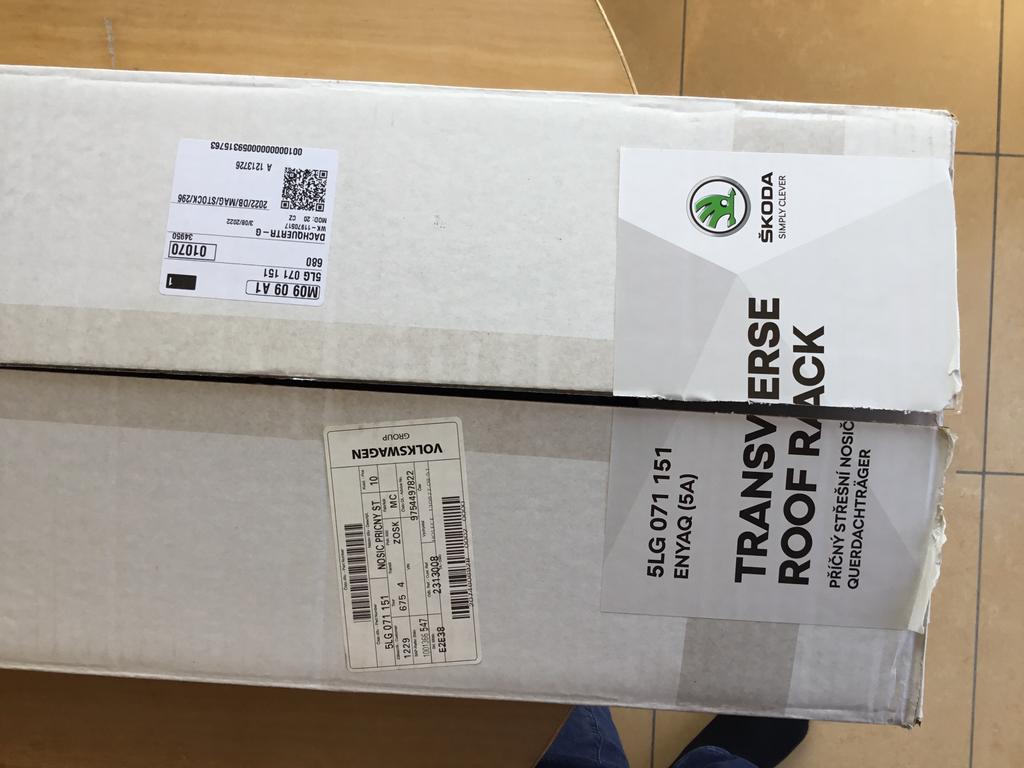 Basis dakdrager Skoda Enyaq/Octavia Break., Auto diversen, Dakdragers, Ophalen, Zo goed als nieuw