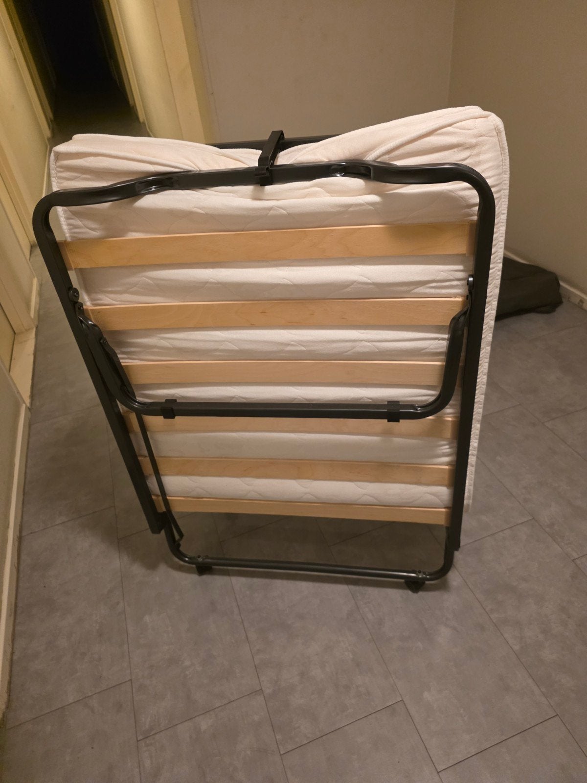 opklapbed, Ophalen