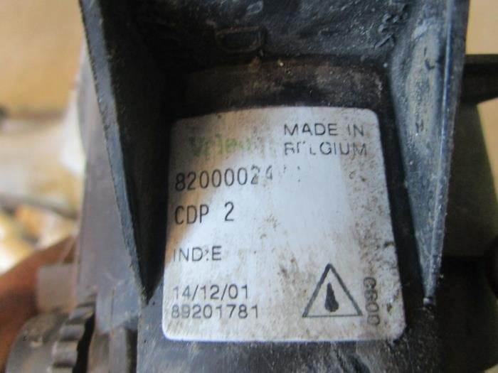 Feu antibrouillard avant droit d'un Renault Laguna (Laguna 0, Autos : Pièces & Accessoires, Renault, -, 3 mois de garantie, Utilisé