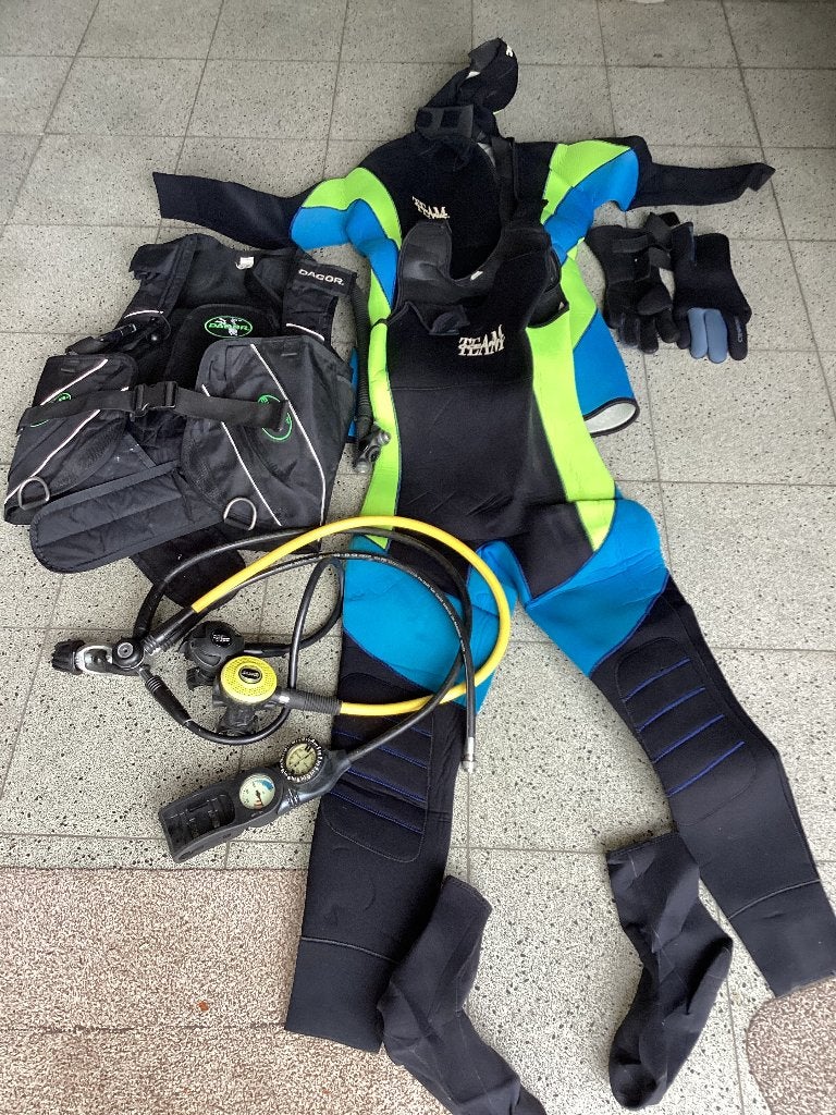Te koop Duikmateriaal, Watersport en Boten, Duiken, Ophalen, Gebruikt, Duikpak