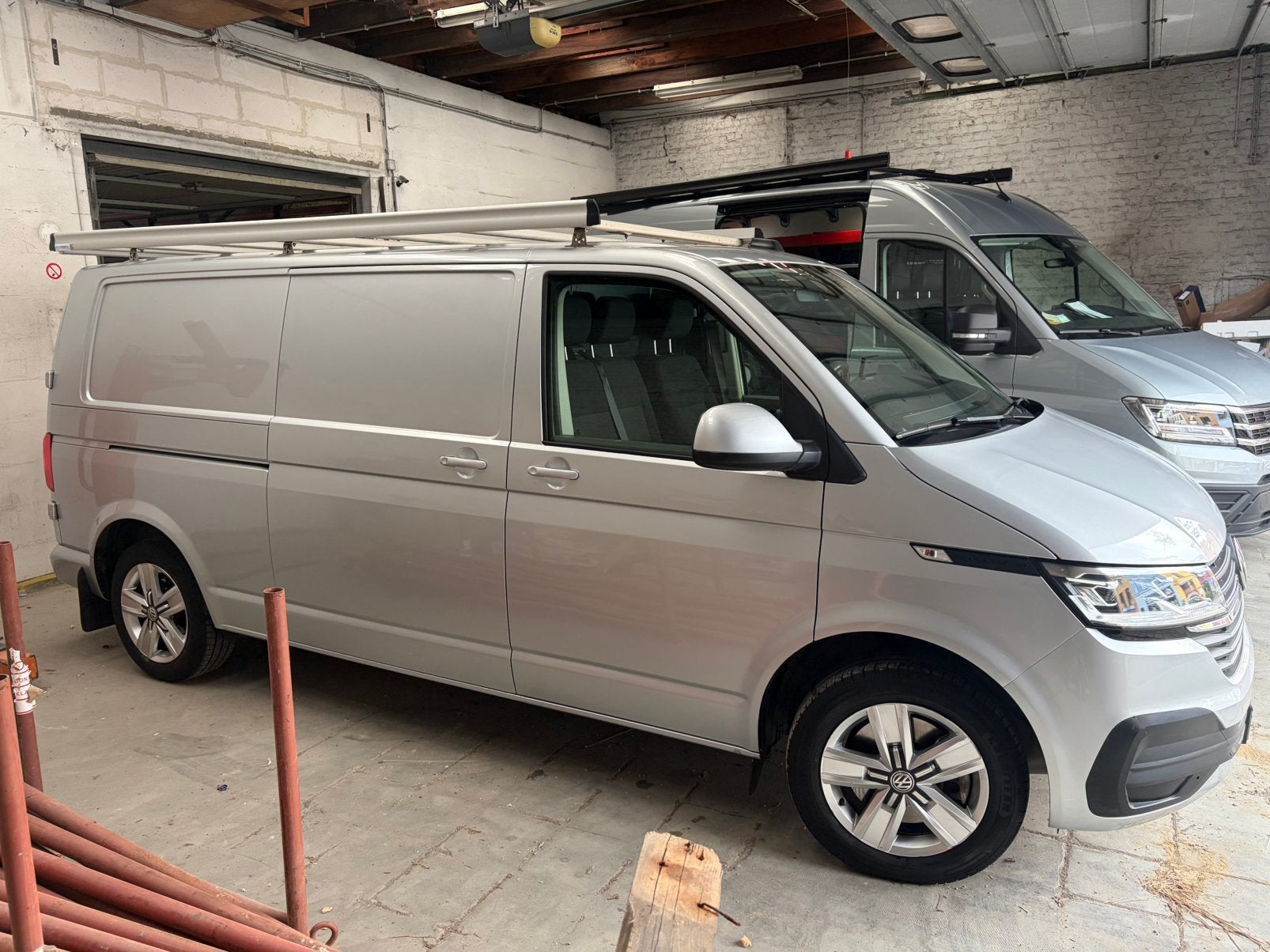 T6.1 chassis long, Argent ou Gris, Achat, Euro 6, 3 places