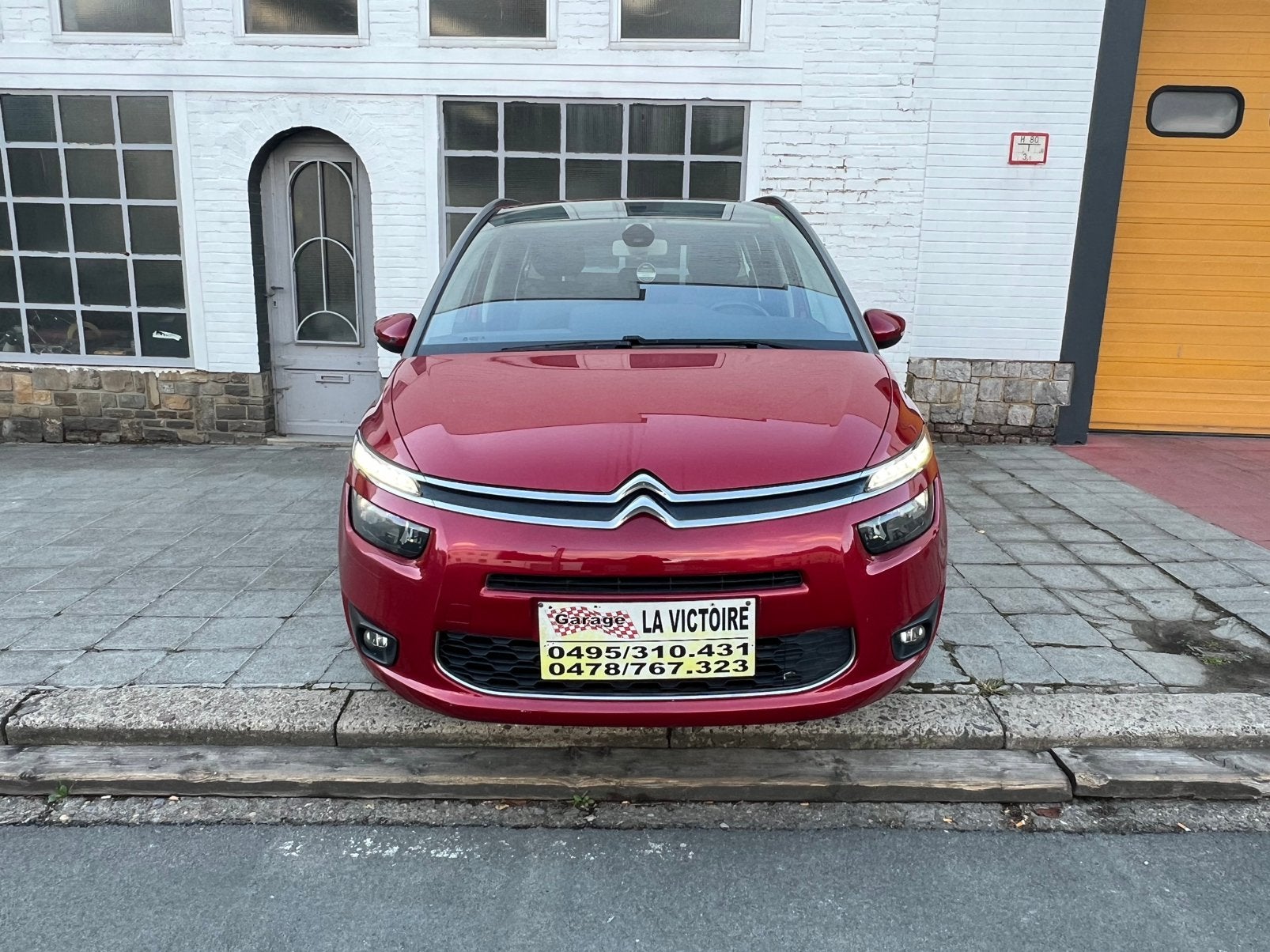 Citroën C4 Grand Picasso 1.6 HDi 7 PLACES 85kw 0032478767323, Autos, Rouge, Euro 5, Achat, https://public.car-pass.be/vhr/adae0fbf-45f2-4635-8fd4-5c092345d778