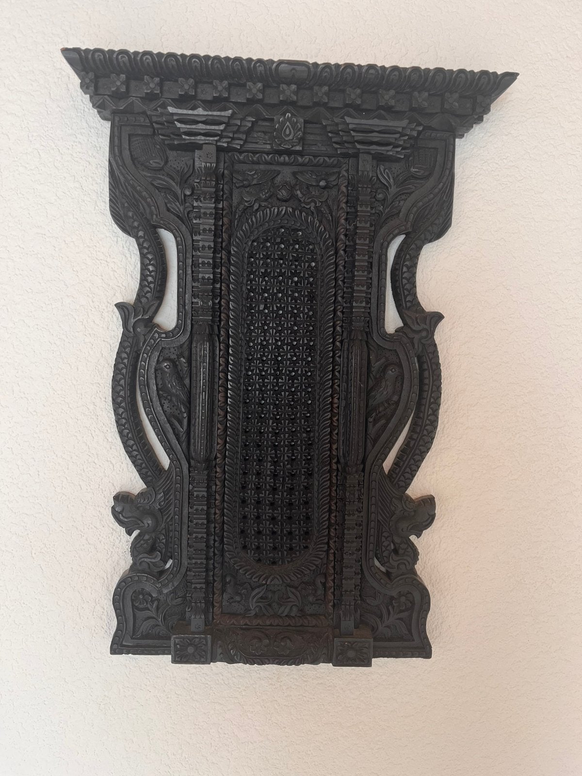 Authentiek handgesneden houten wandpaneel uit Nepal, Afrique, Bois, Fait main, Autres sujets
