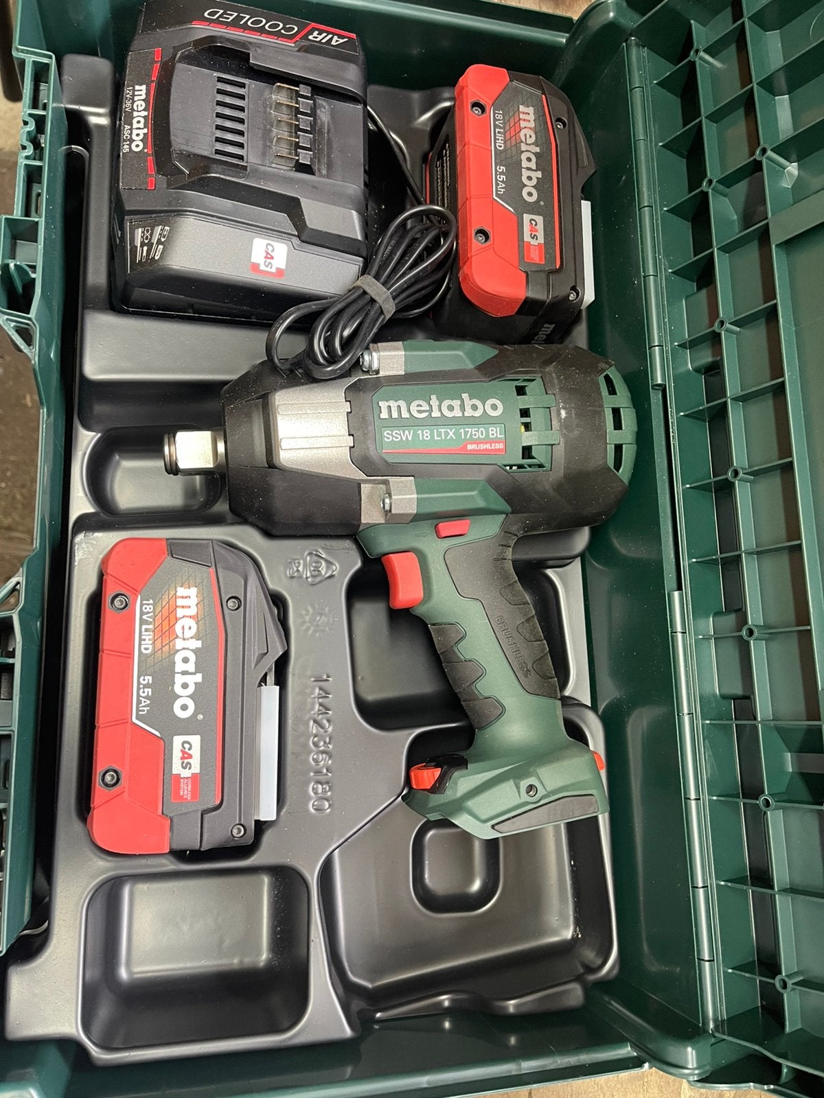 Slagmoermachine, Doe-het-zelf en Bouw, Ophalen, Nieuw