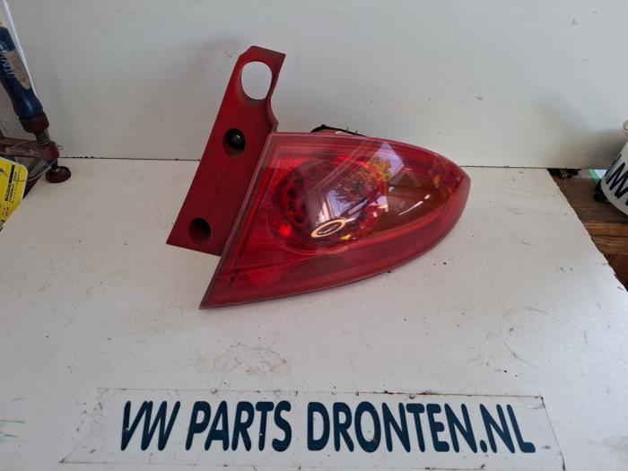 Feu arrière droit d'un Seat Leon, Autos : Pièces & Accessoires, -, 3 mois de garantie, Utilisé, -
