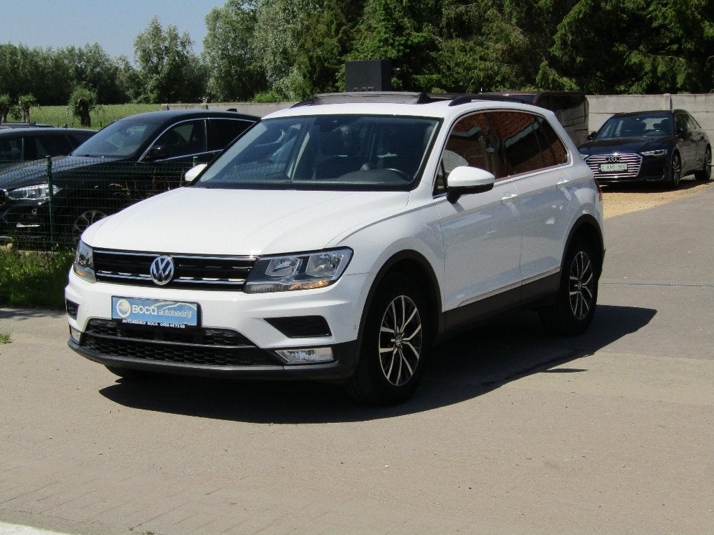 Vw Tiguan 1.4 TSI Highline, Voorwielaandrijving, 4 cilinders, Wit, Leder