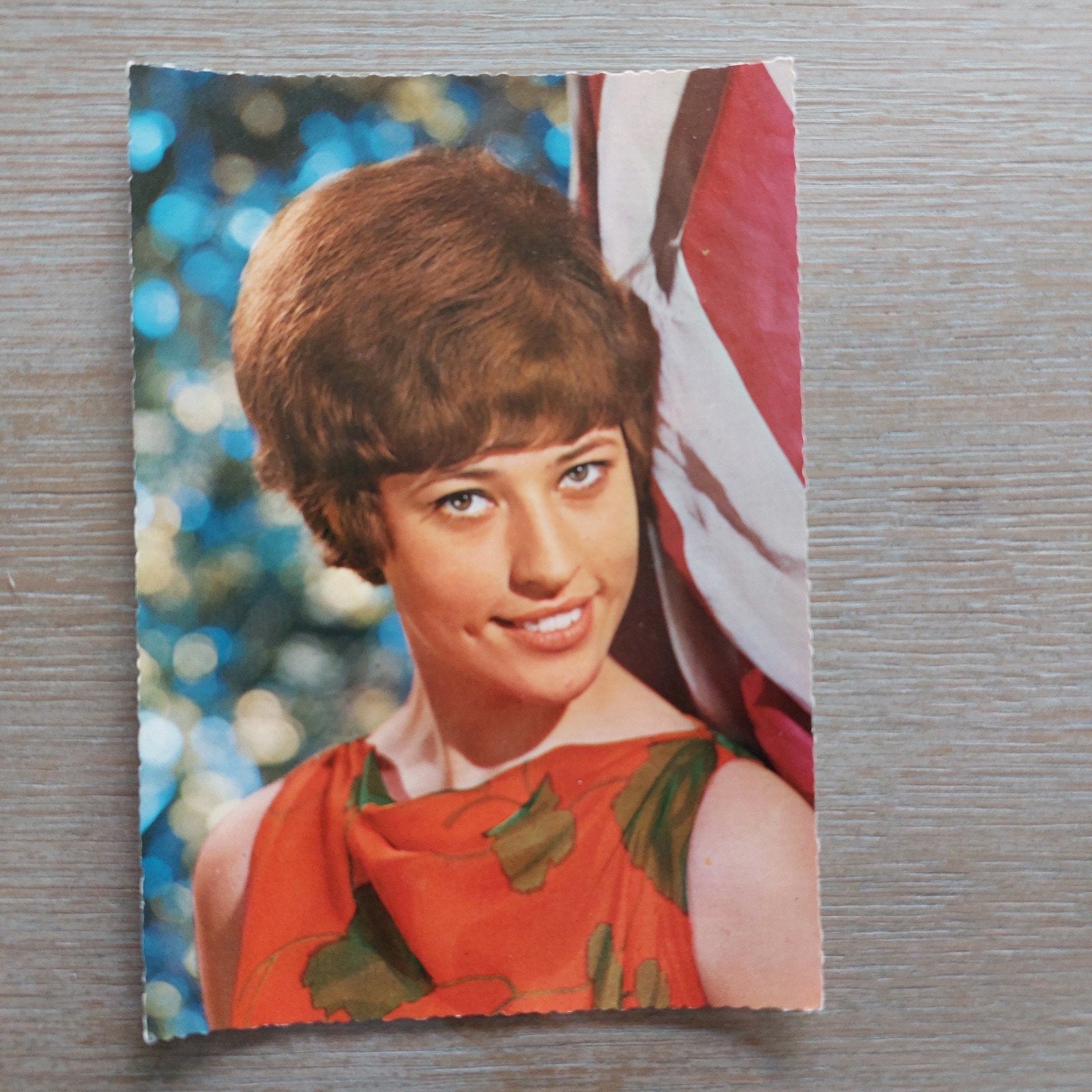 fotokaart  zangeres Tonia, Ophalen of Verzenden