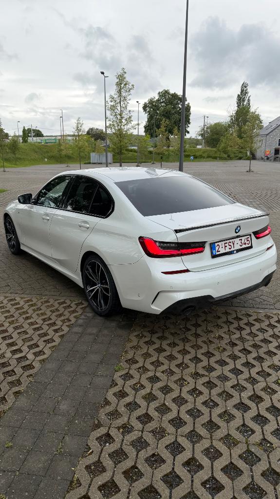 BMW 318d M-Sport, Auto's, BMW, Automaat, Achterwielaandrijving, 4 cilinders, Wit