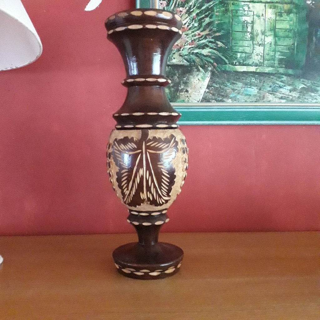 vaas, Huis en Inrichting, Verzenden, Zo goed als nieuw, Bruin, Hout