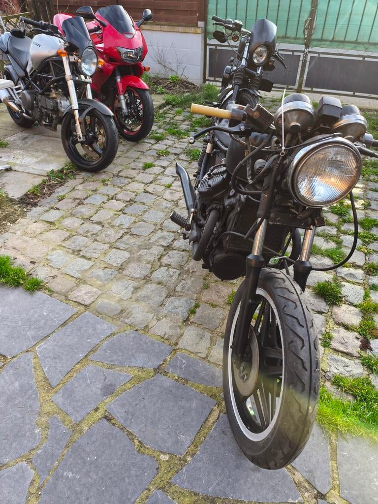 Cx 500 custom, Particulier