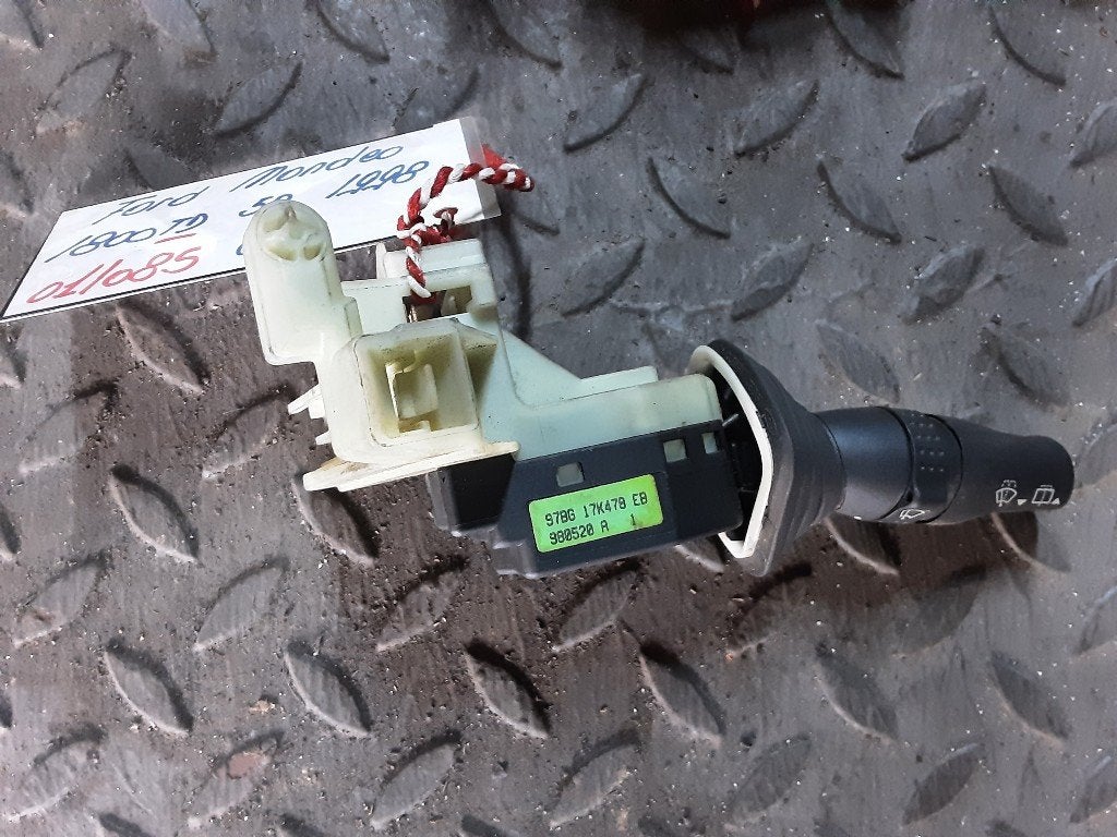 SCHAKELAAR Ford Mondeo II (01-1996/09-2000) (97BG17K478E8), Gebruikt, Henry-Ford-Straße  1
50735  Köln, DE, Ford-Werke GmbH, Kunden@ford.com