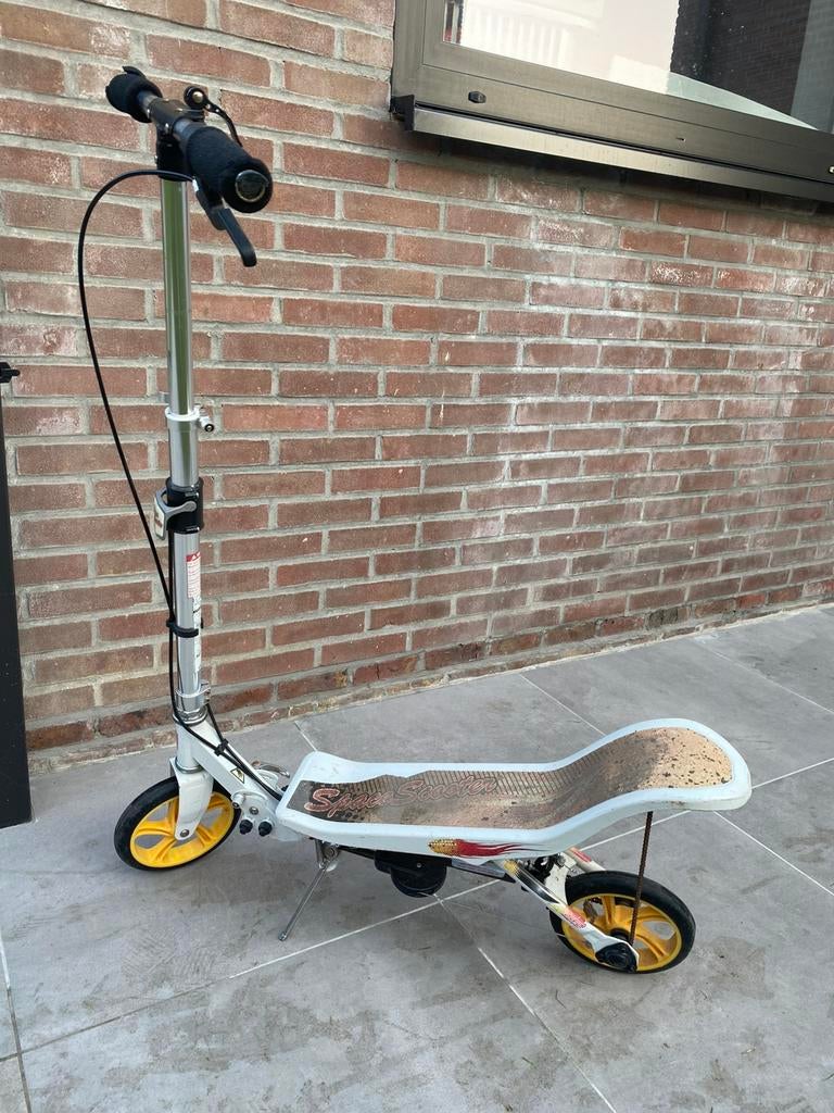 Spacescooter, Ophalen, Zo goed als nieuw
