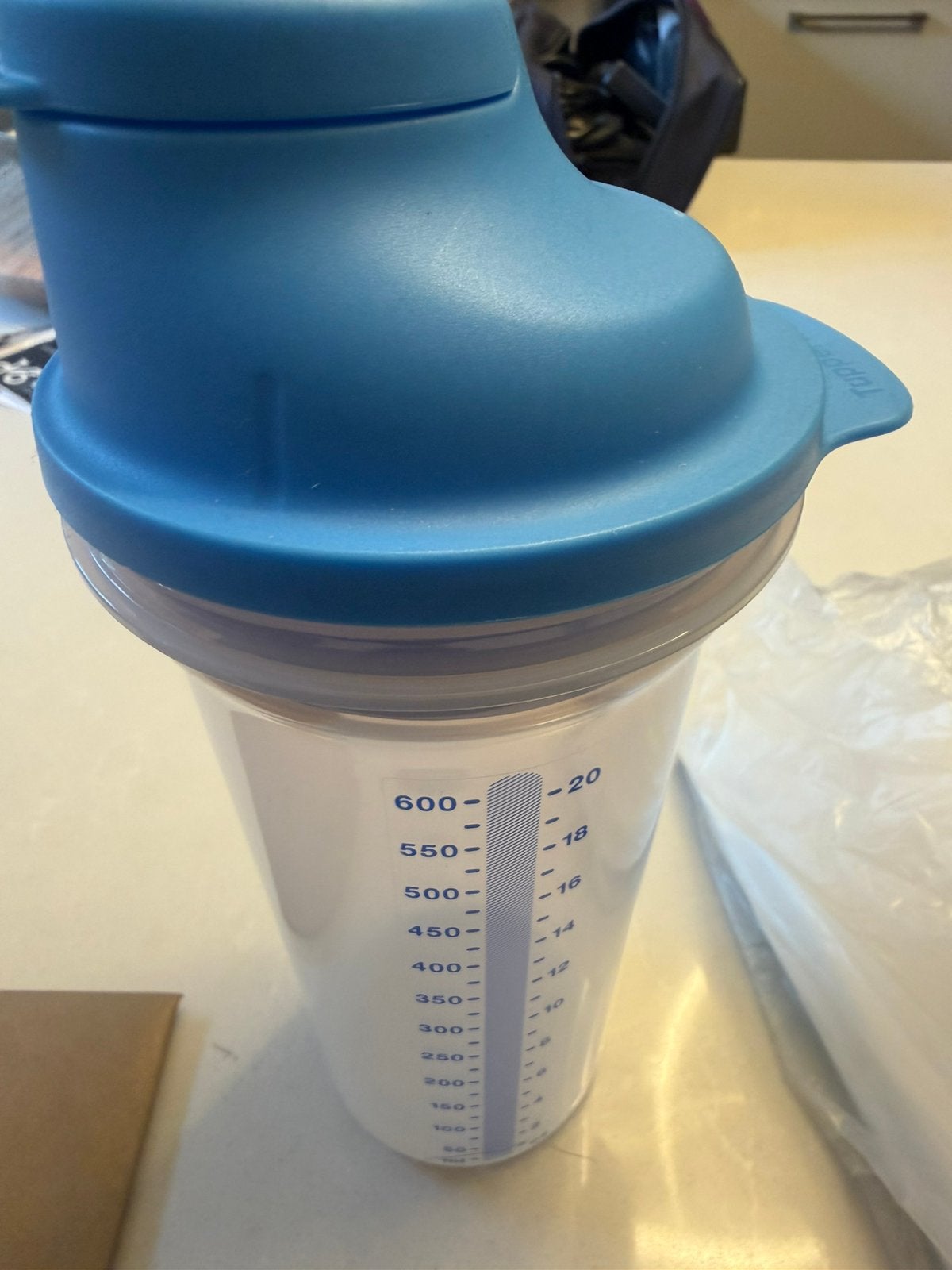 Tupperware Big Shaker