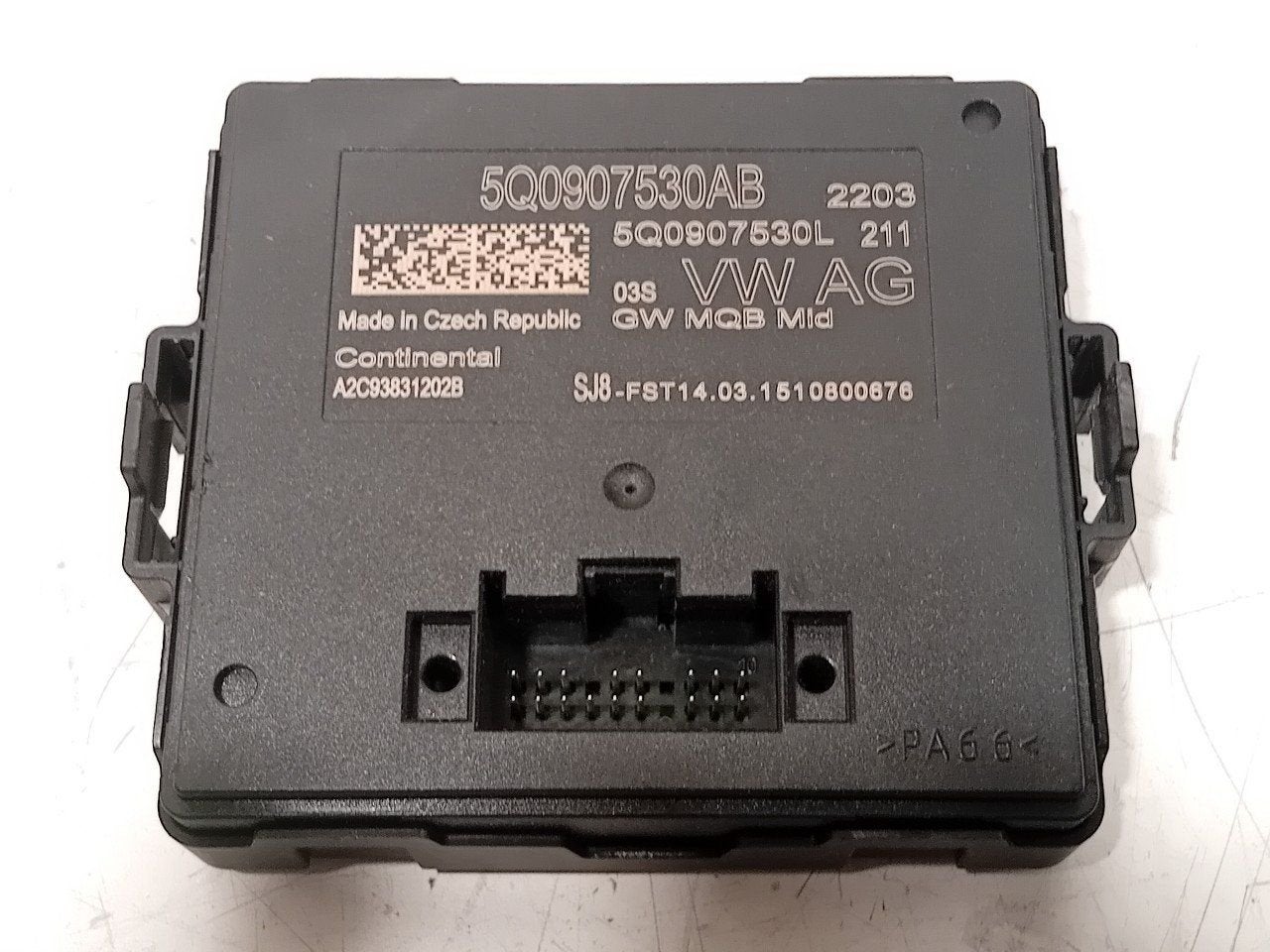Gateway module Volkswagen Golf, Onderdelen@venauto.nl, Van der Ven Autorecycling B.V., Ettenseweg 76, 4706 PB Roosendaal, The Netherlands