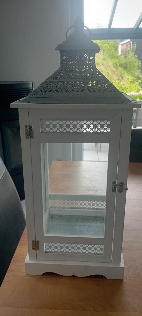 lanterne en bois, Ophalen