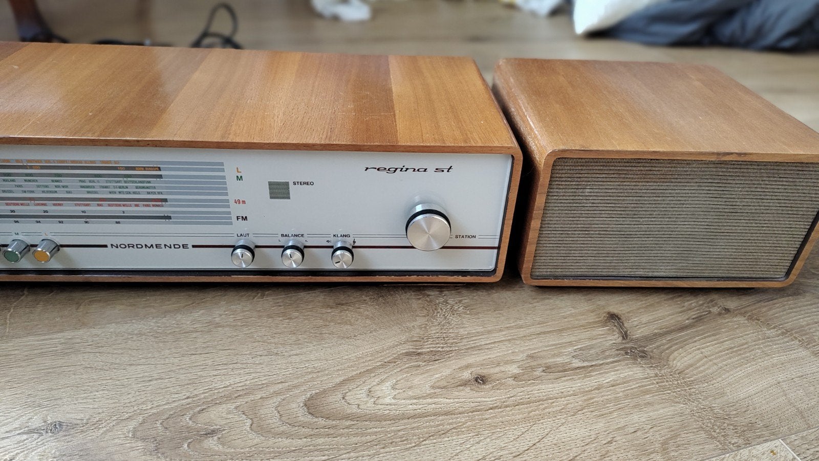 Nordmende Regina ST 970.135A, Antiquités & Art, Antiquités | TV & Hi-Fi, Enlèvement
