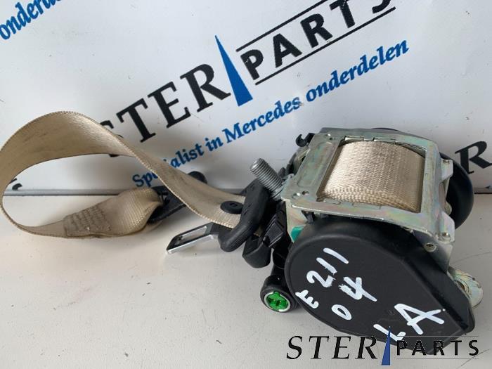 Ceinture de sécurité arrière gauche d'un Mercedes E-Klass, 3 mois de garantie, Utilisé, -, -