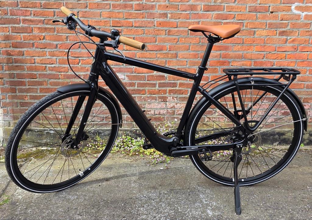 Momentum voya e + 10sp e-bike, Vélos & Vélomoteurs, Vélos | Hommes | Vélos de sport & Vélo de randonnée, Giant, Enlèvement ou Envoi