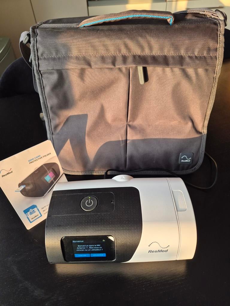 CPAP Resm.Air Sens11Auto.,Charg,Carte SD,Filtre,Housse, Sports & Fitness, Produits de santé, Wellness & Bien-être, Enlèvement
